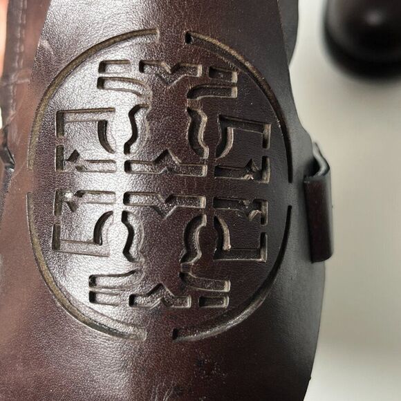 Tory Burch Colton Flat Leather Bootie Dark Brown logo Size 6 - Picture 15 of 15